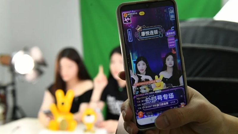 开荒保洁，铲刀材质如何选择？**